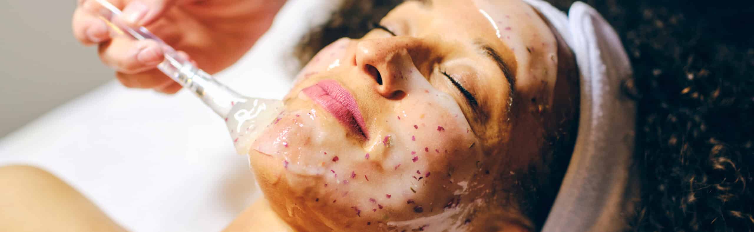 Peeling en été : les précautions à prendre | Centre ML Esthetics | Paris